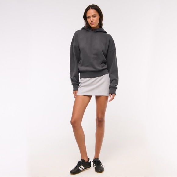 sunday hoodie - Picture 3 of 12